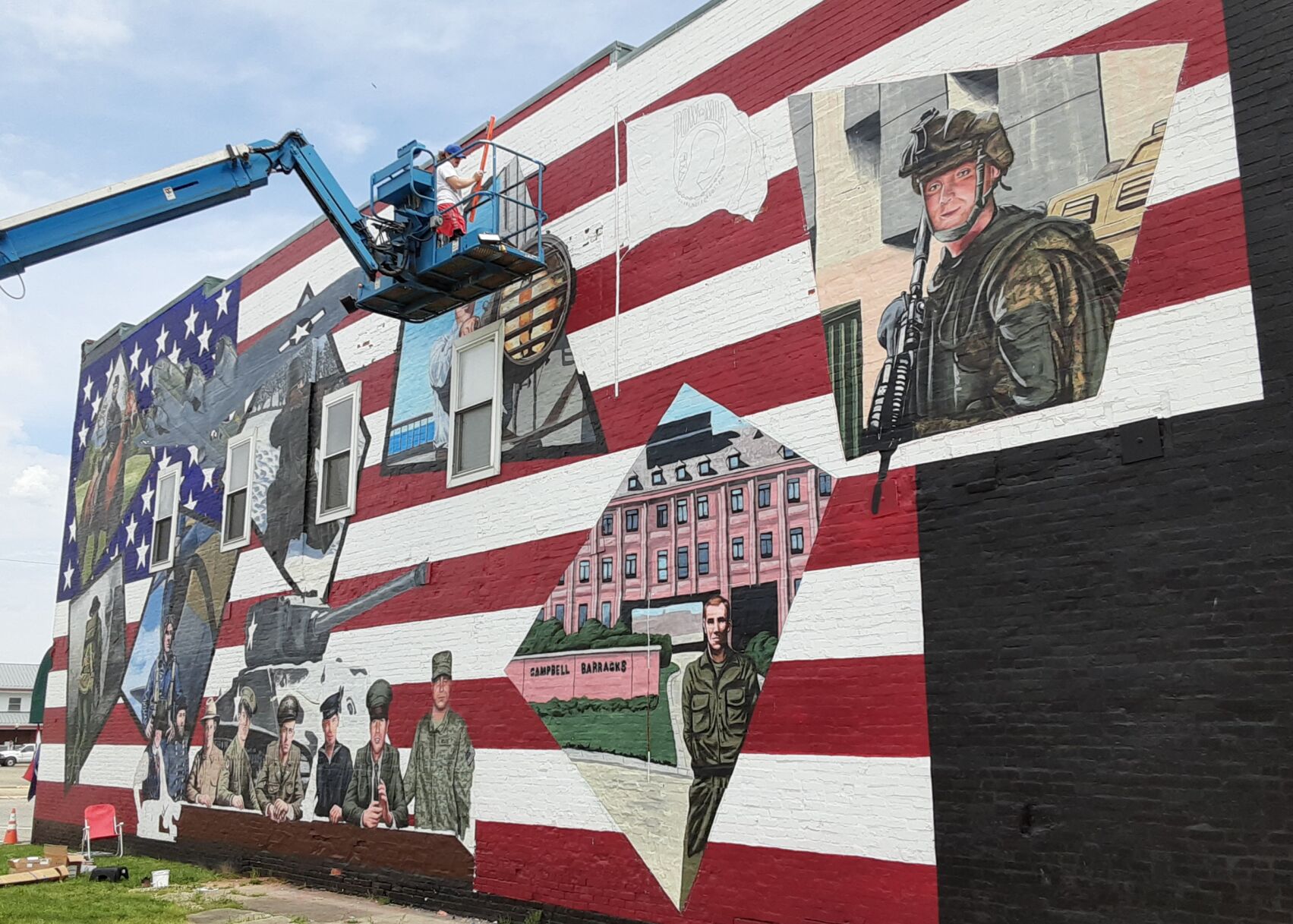 Mural artist